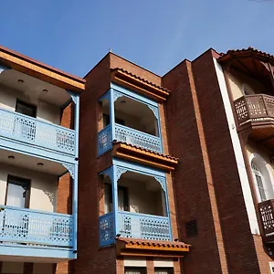 Hotel Embassy